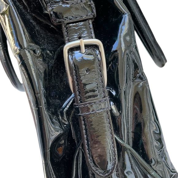 𝐂𝐨𝐥𝐞 𝐇𝐚𝐚𝐧 Dome Satchel Large Handbag Deep Blue Patent Leather - Picture 7 of 11